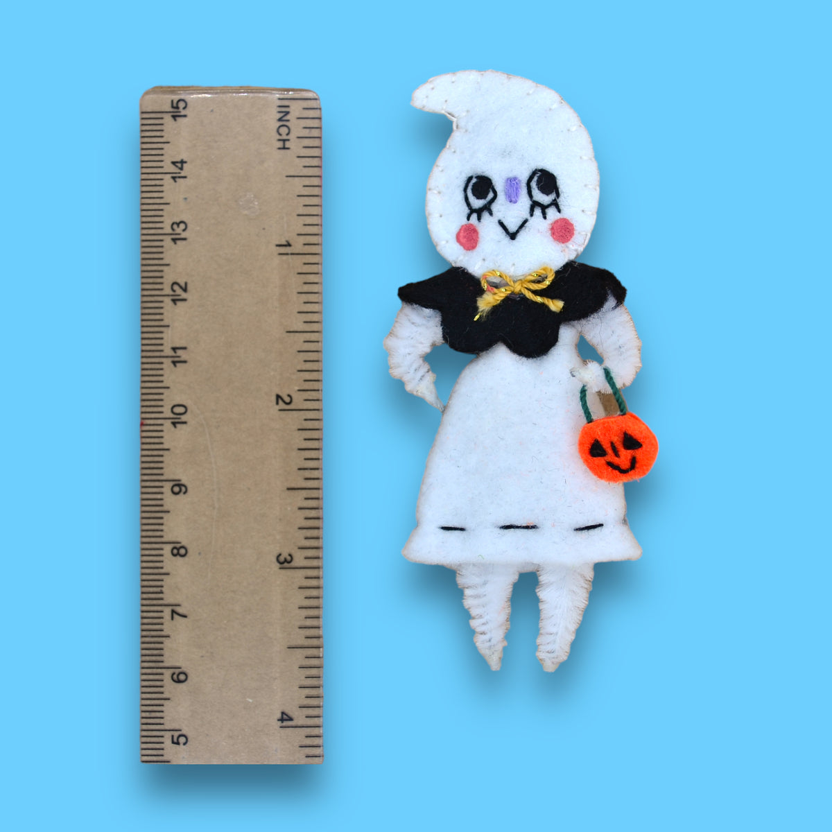 Ghostie Gals Felt Brooch 🎃👻🖤