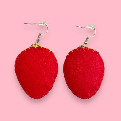 Strawberry Felt Earrings 🍓