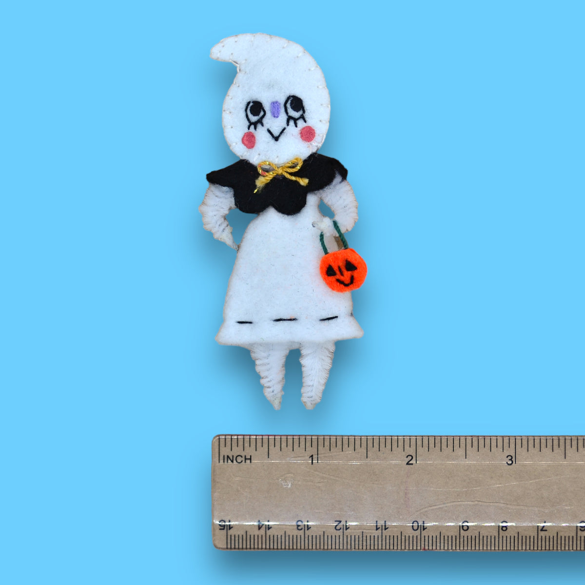 Ghostie Gals Felt Brooch 🎃👻🖤