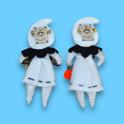 Ghostie Gals Felt Brooch 🎃👻🖤