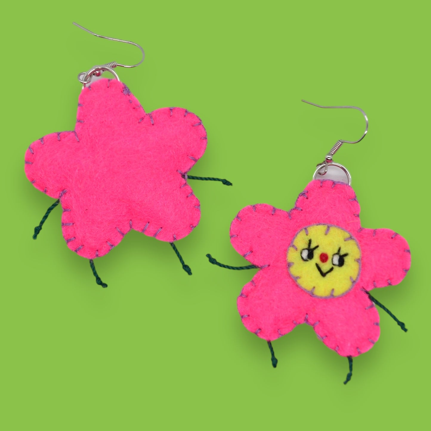 Daisy Felt Earrings 🌸
