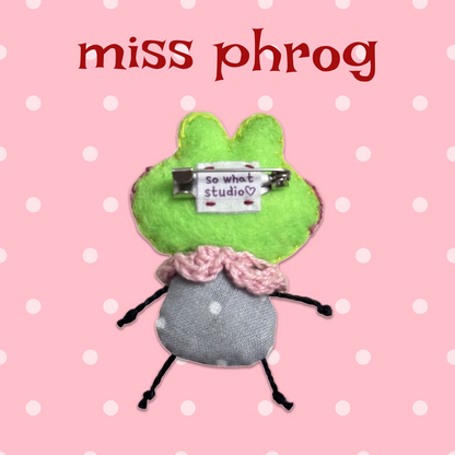 Froggy Felt Pin🐸