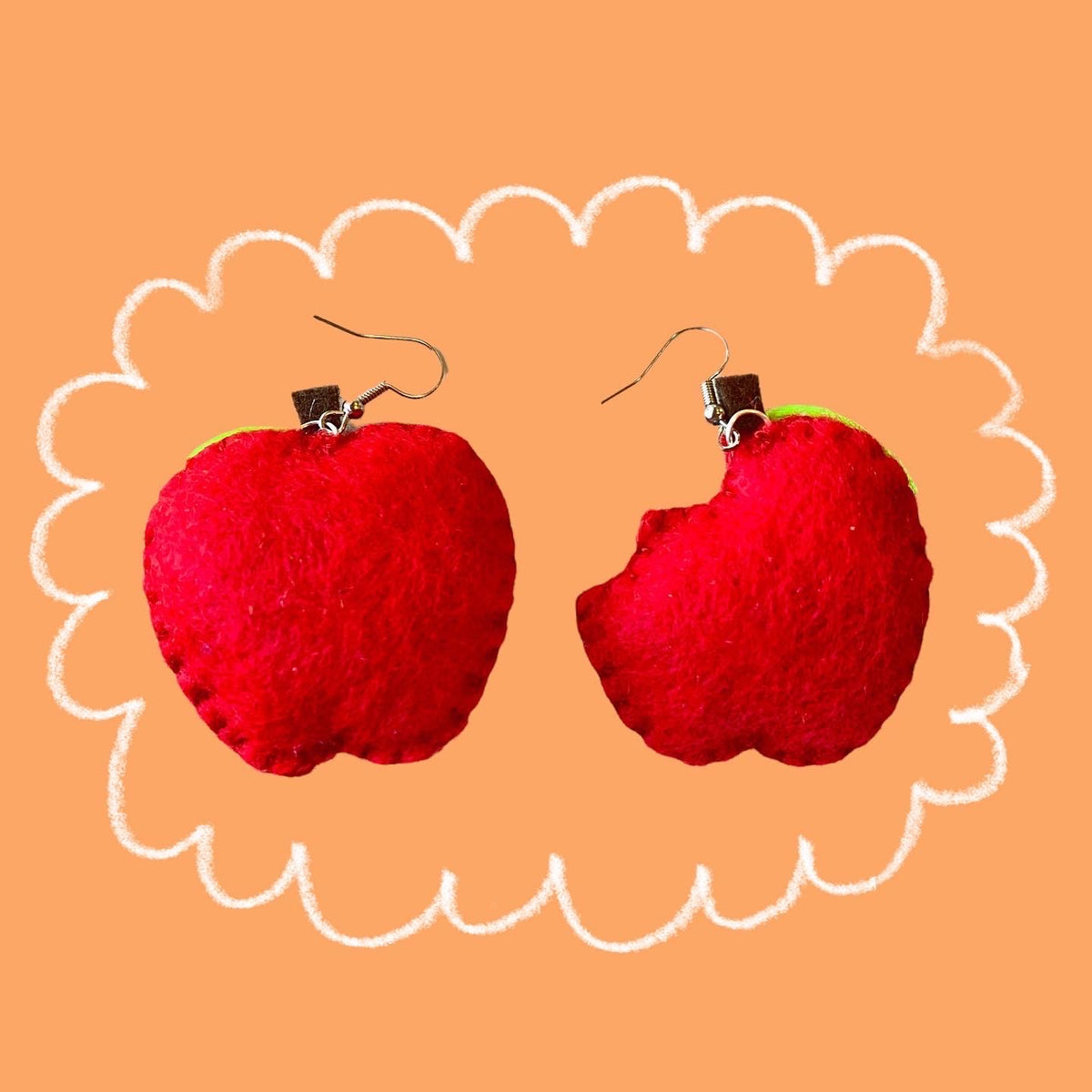 Apple Felt Earrings🍎