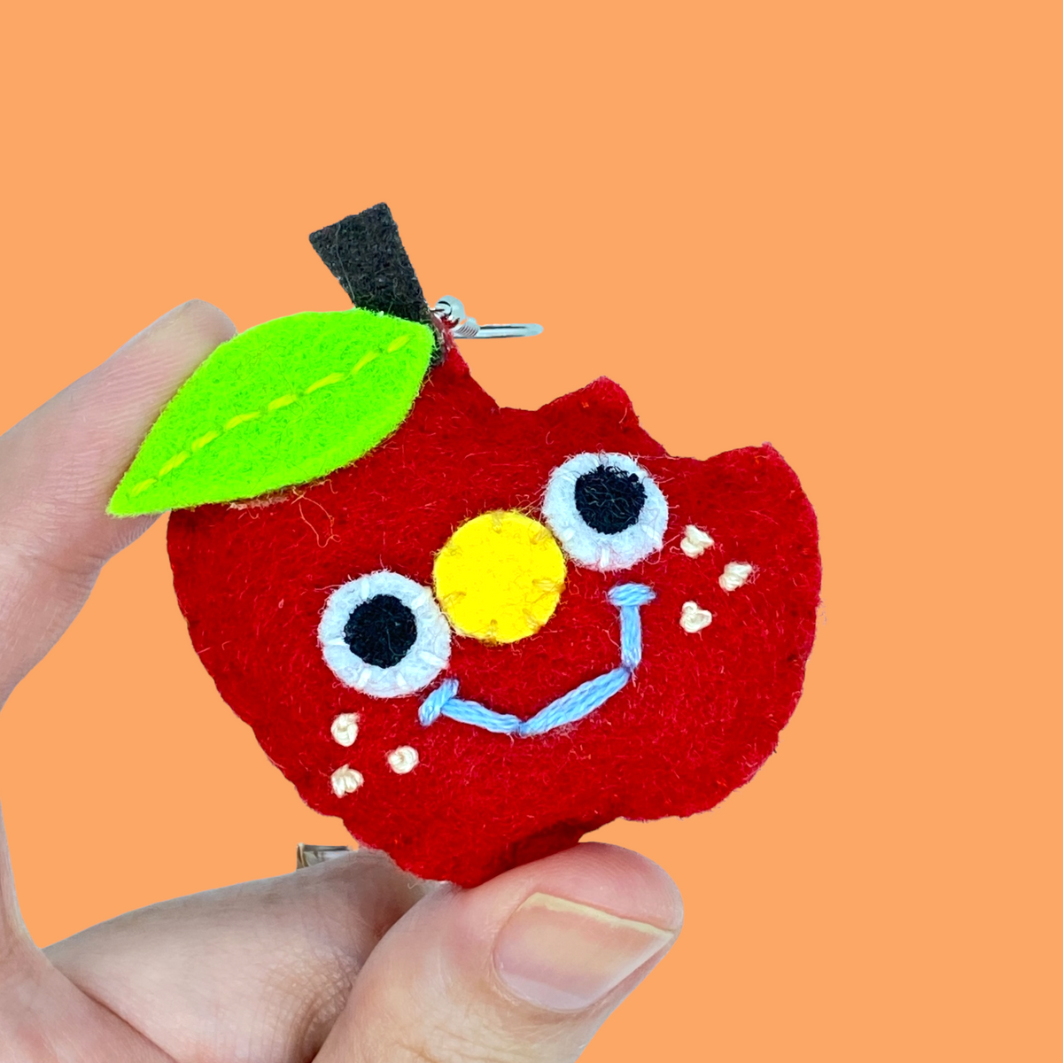Apple Felt Earrings🍎